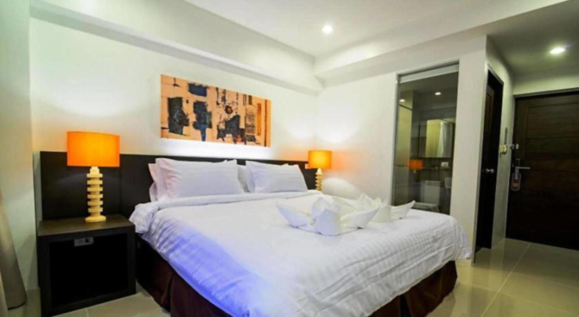 Uma Hotell 3*
