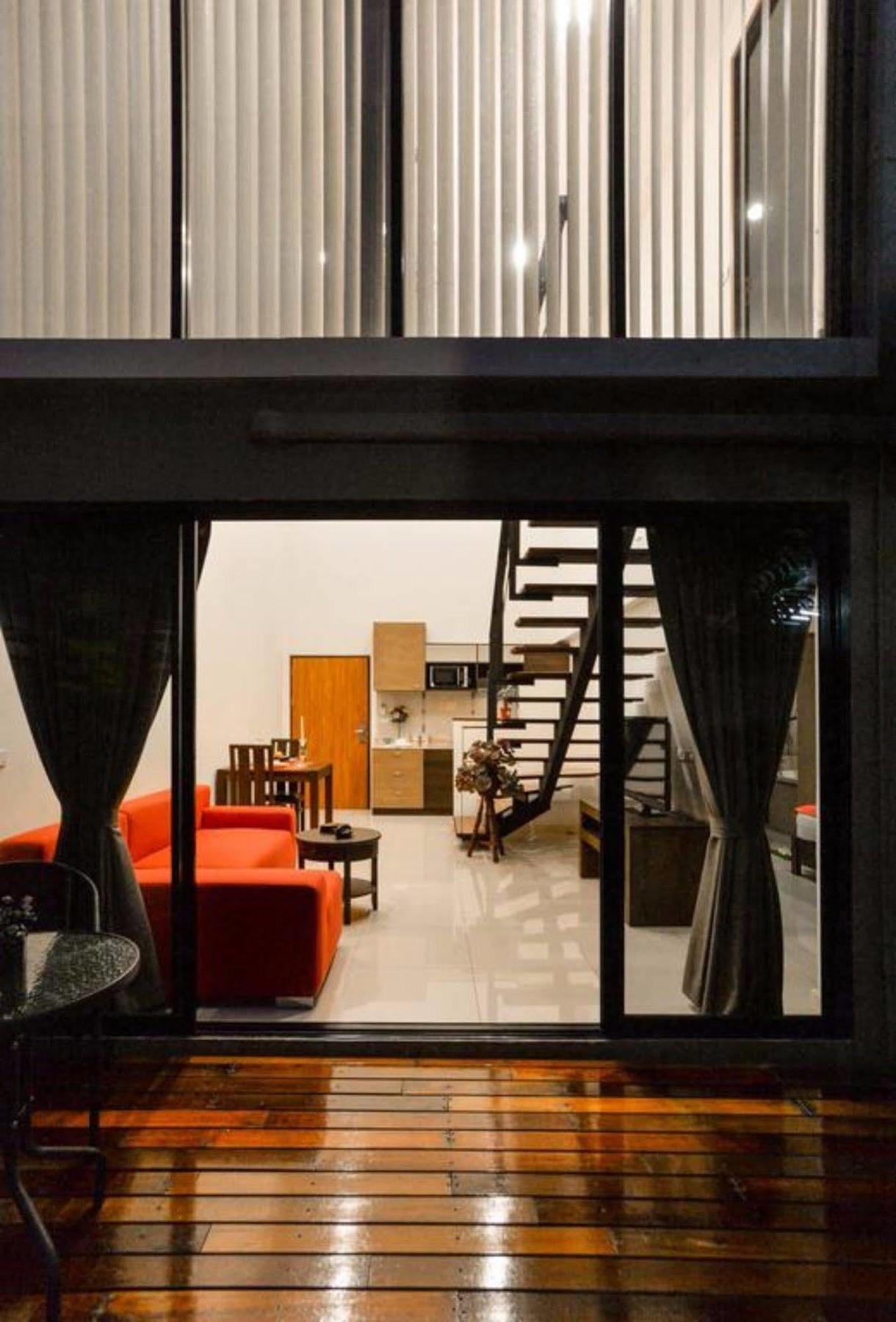 The Pad Silom Serviced *