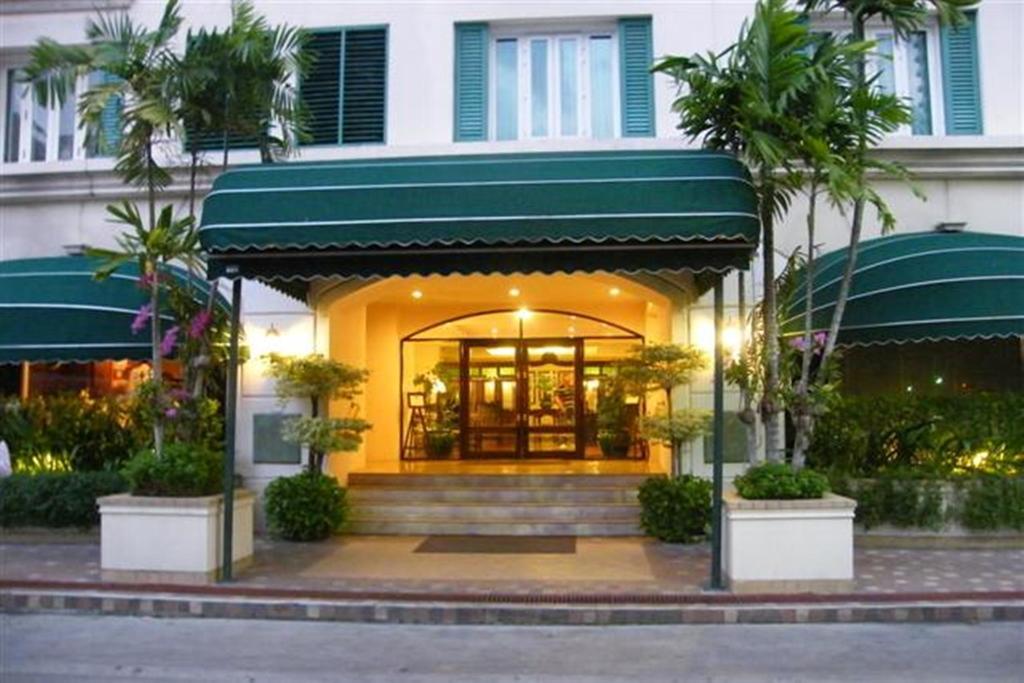 Aparthotel At 21 Saladaeng Bangkok