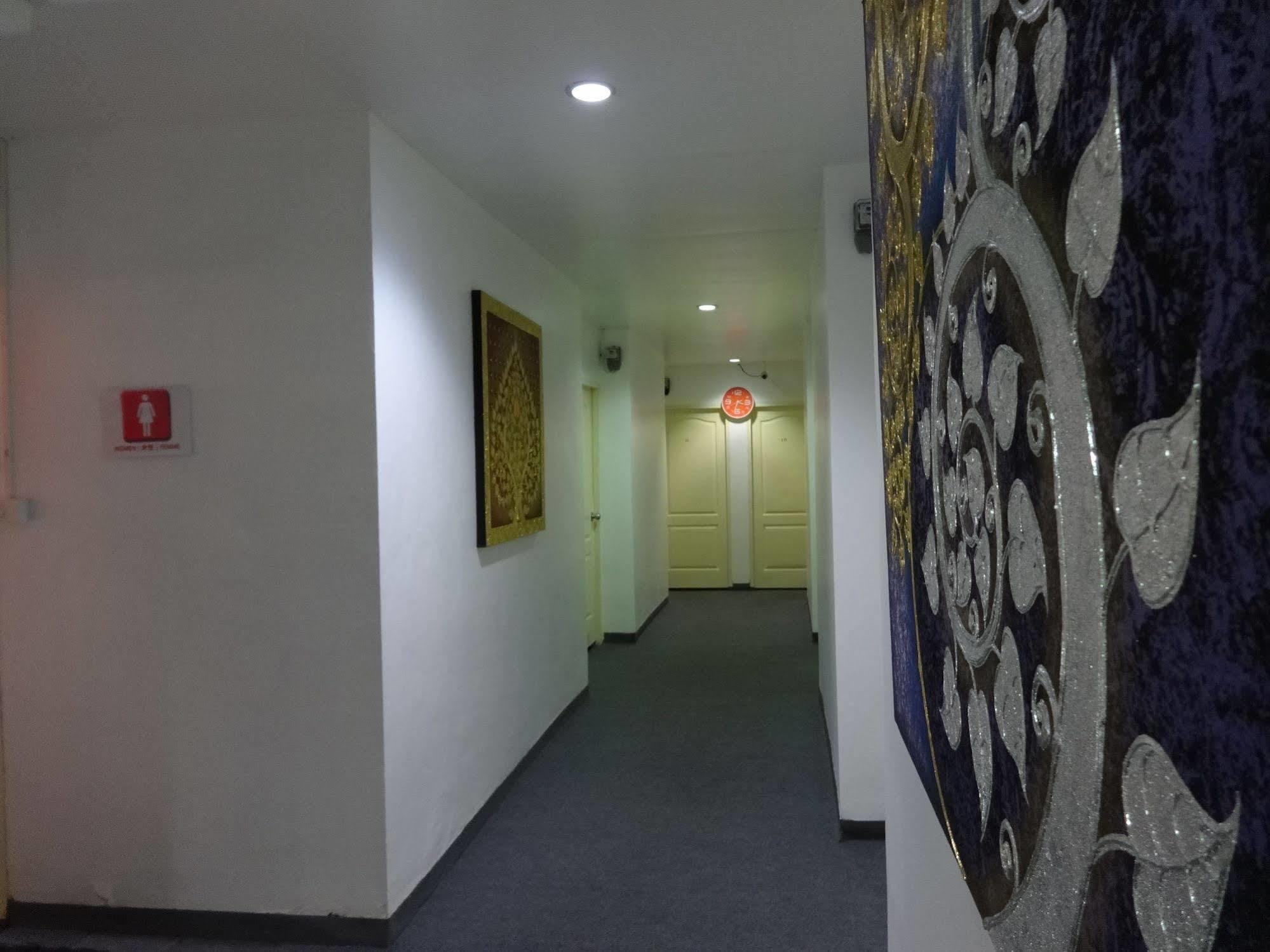 Hotell Oyo 568 Art Hua Lamphong
