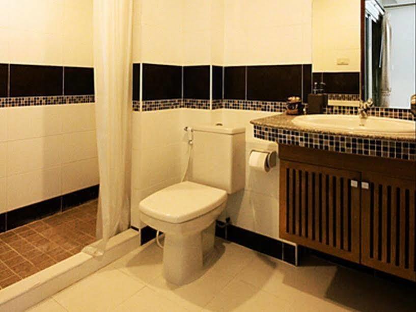 Hotel The Chateau Luxury Serviced 3*