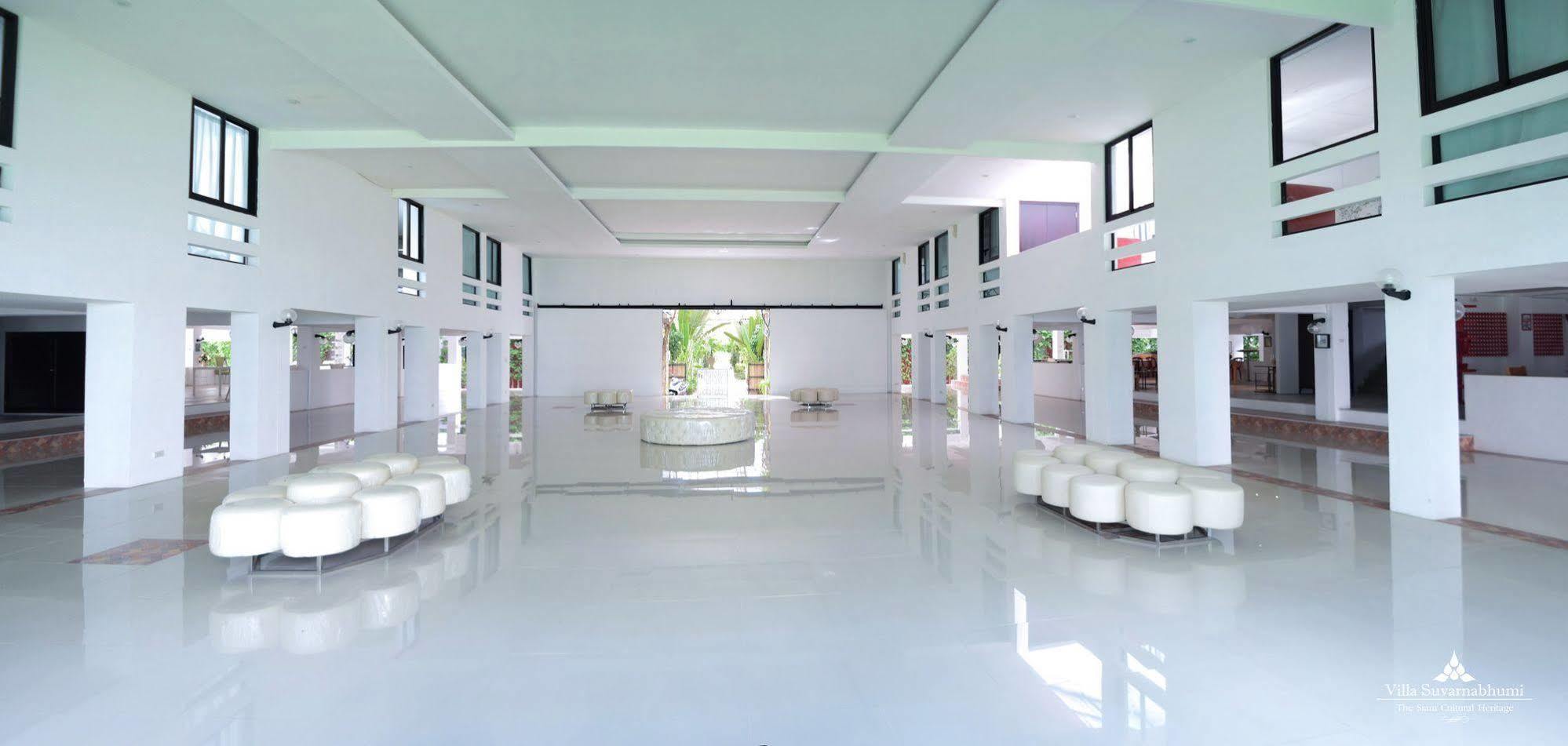 Khách sạn Siam Suvarnabhumi