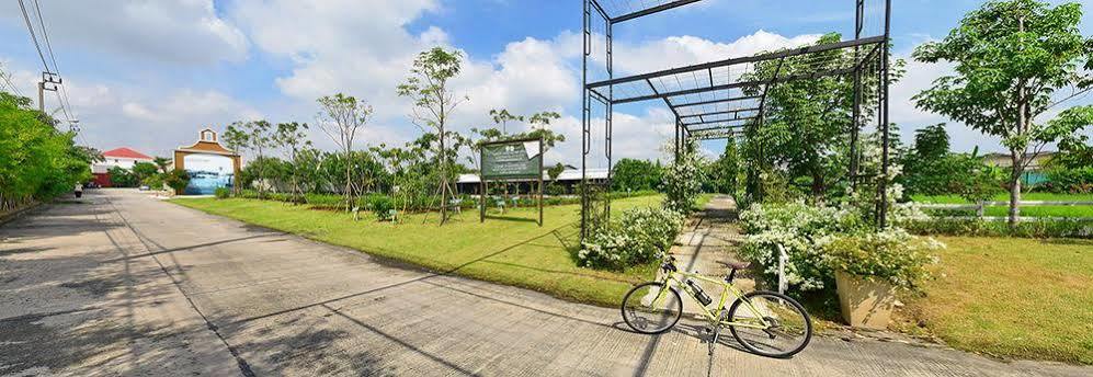 Khách sạn Siam Suvarnabhumi 3*