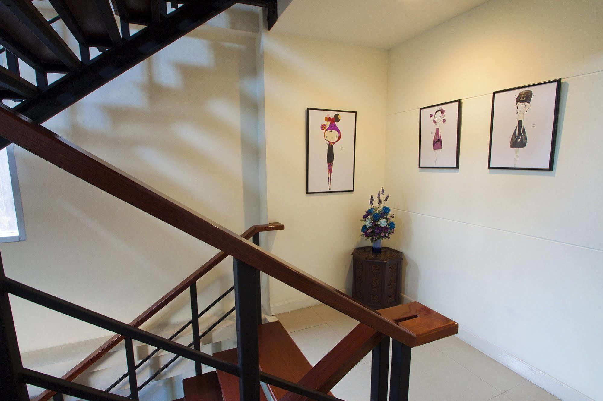 Sakul House *
