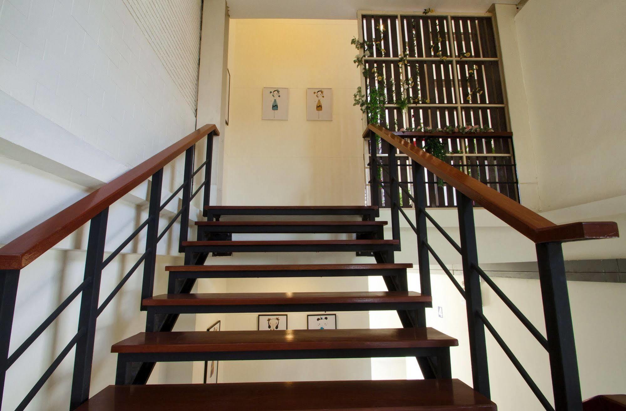 Sakul House *