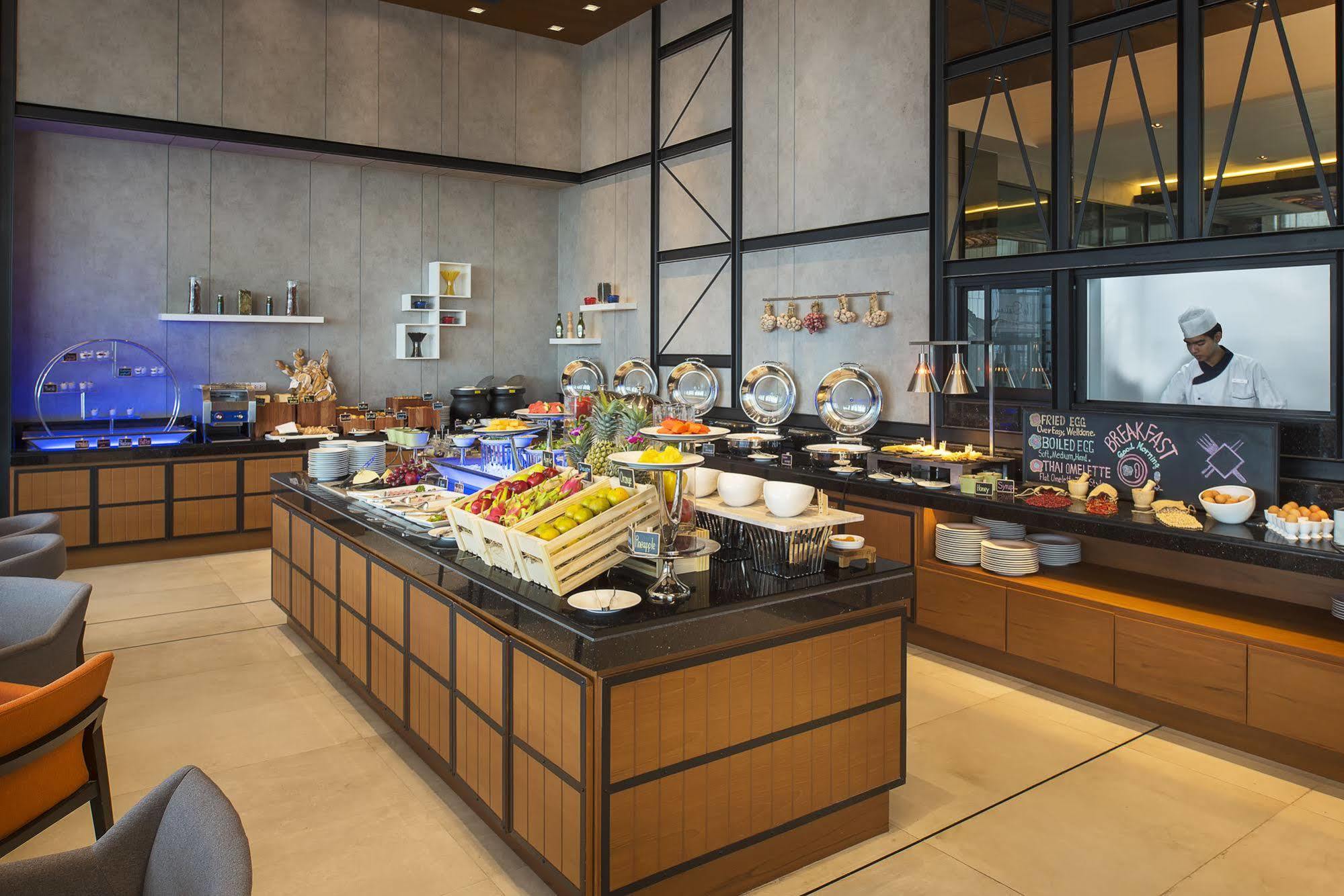 Mercure Makkasan Bangkok