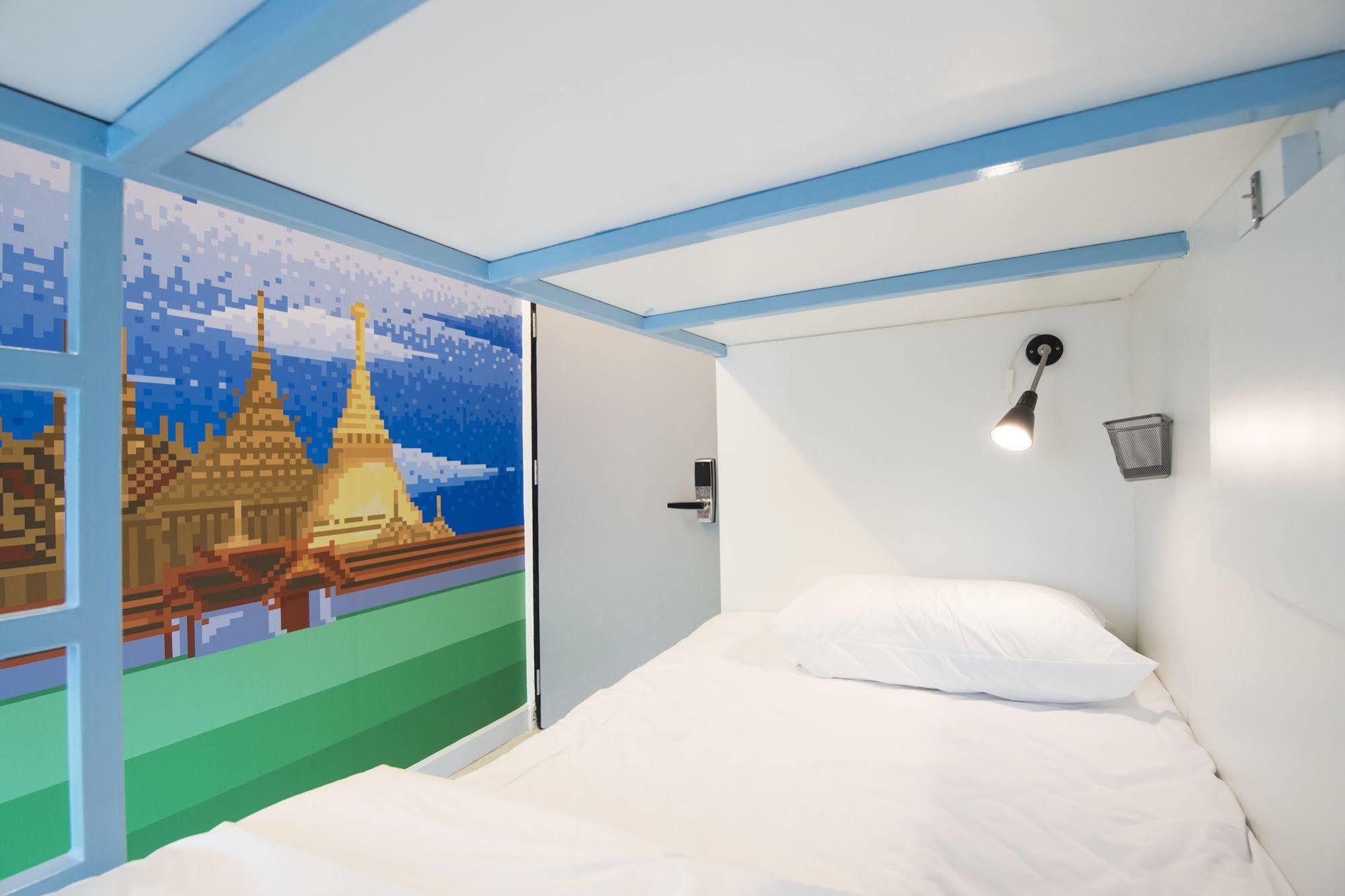Pixellar Hostel Bangkok