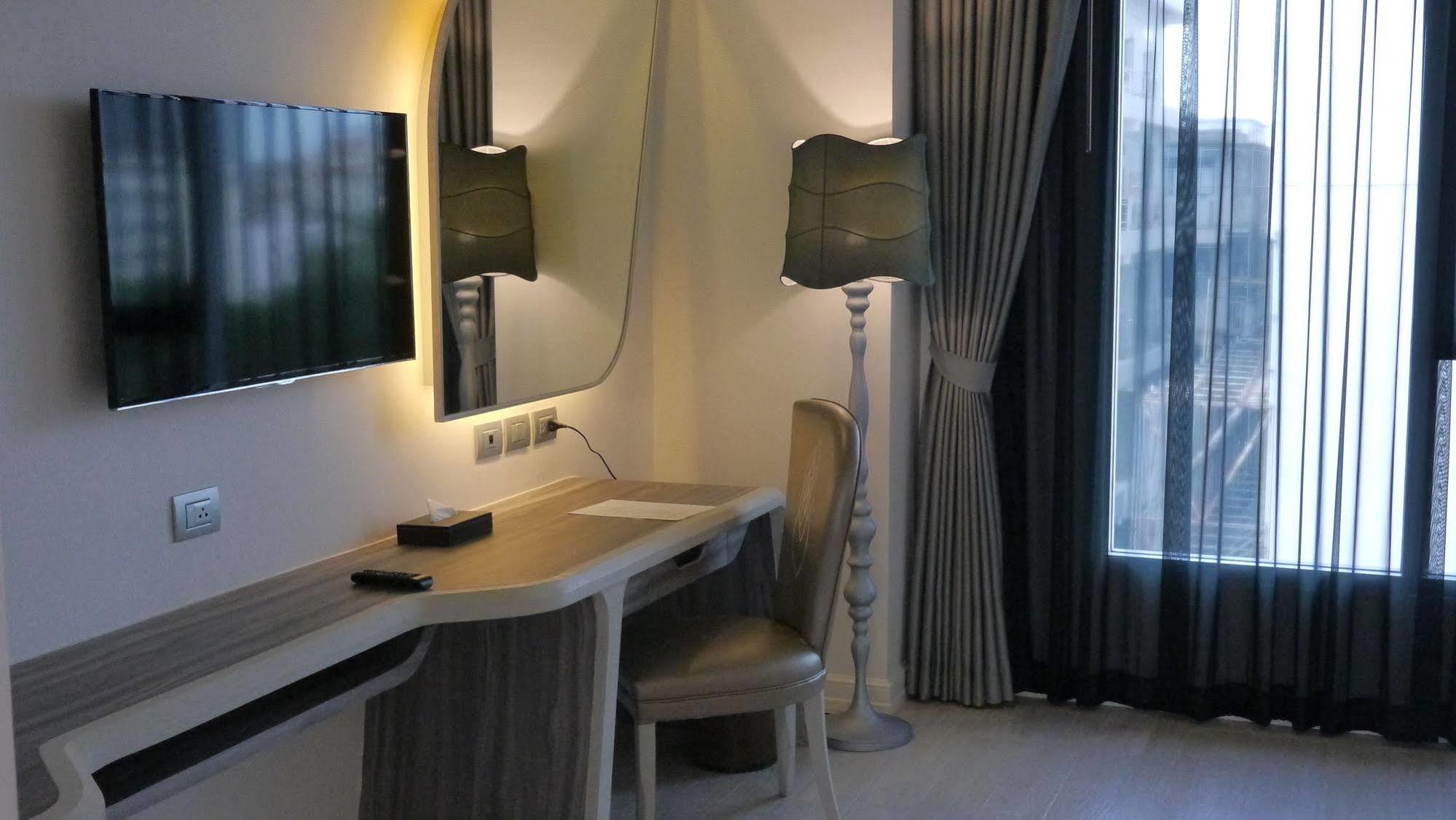 Hotel Le Tada Parkview Bangkok