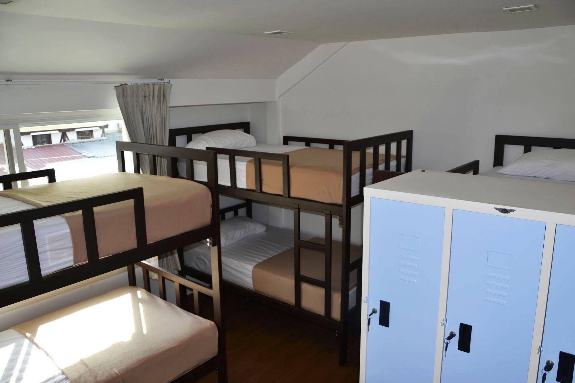 Baan Paan Sook Unitato Asrama Bangkok