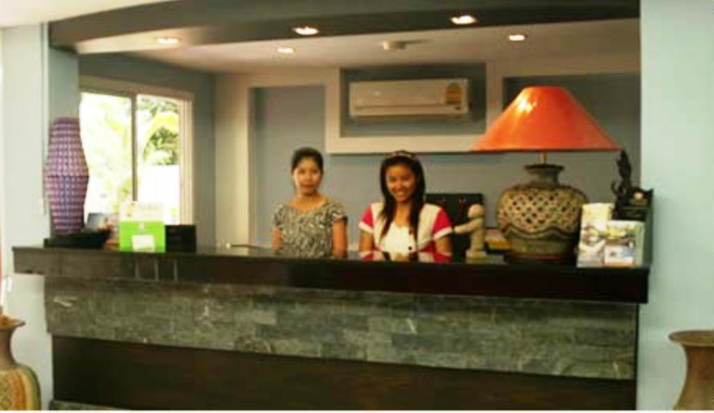 Oasis Hotel 3*