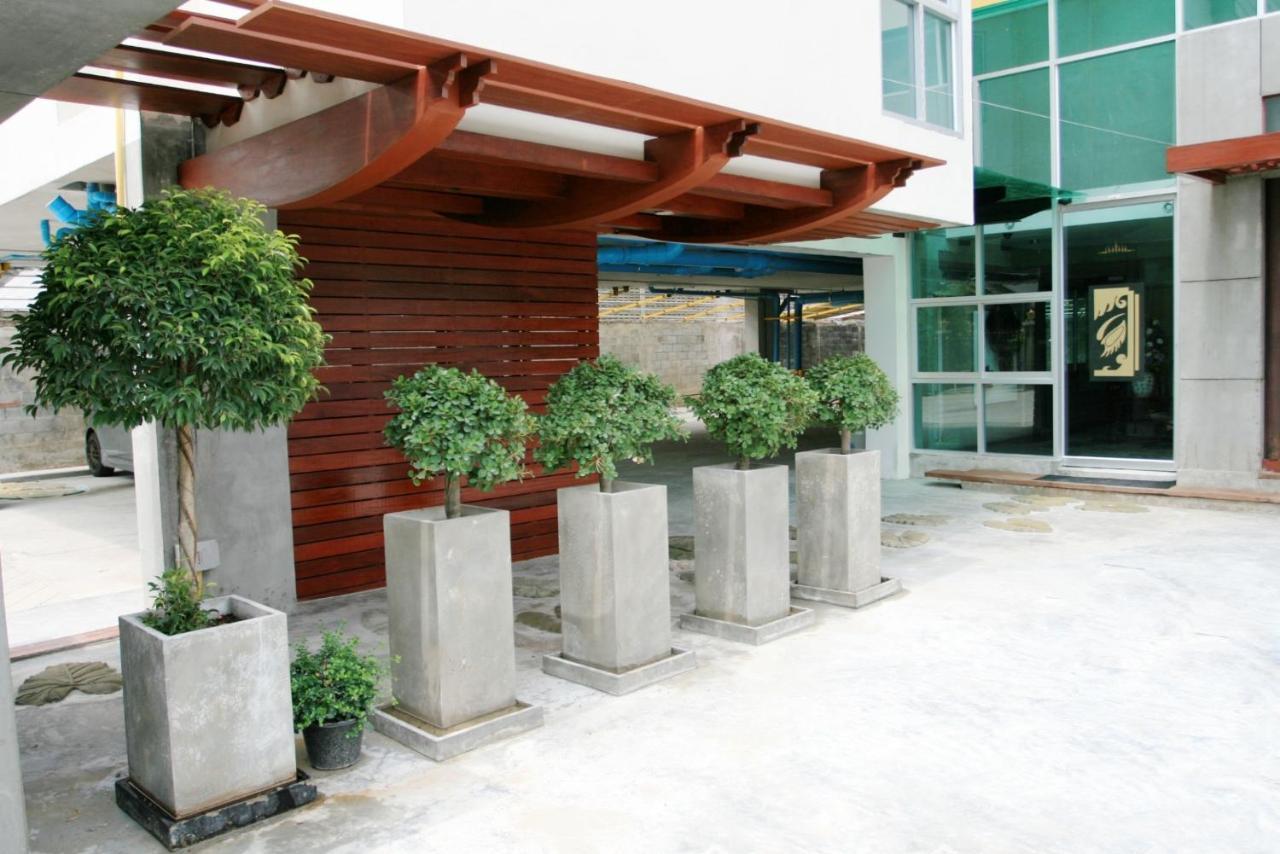 Apartahotel Bansabai Sabaidee Service Bangkok
