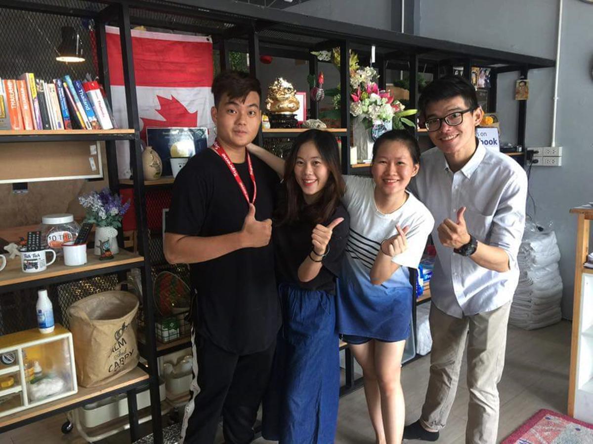 Hostel Meet Up *