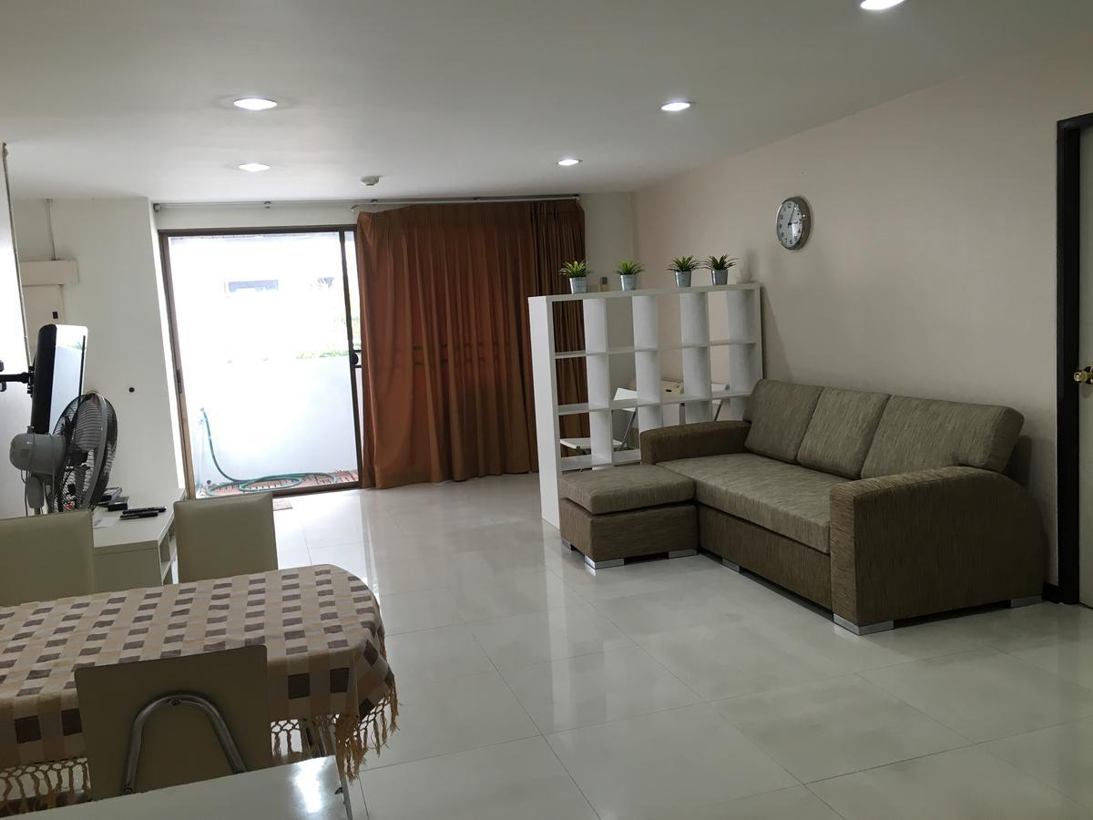 Beverly Tower Apartment *