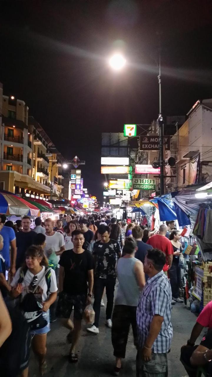 Vr Khaosan Hostel *