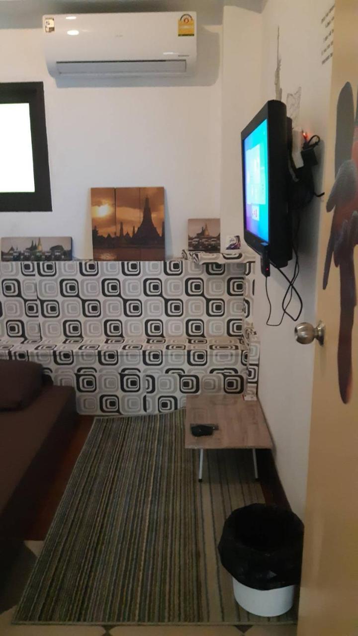 Vr Khaosan Hostel