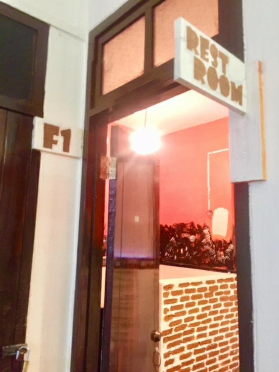 Nhà trọ First 1 Boutique At Sukhumvit 1 *