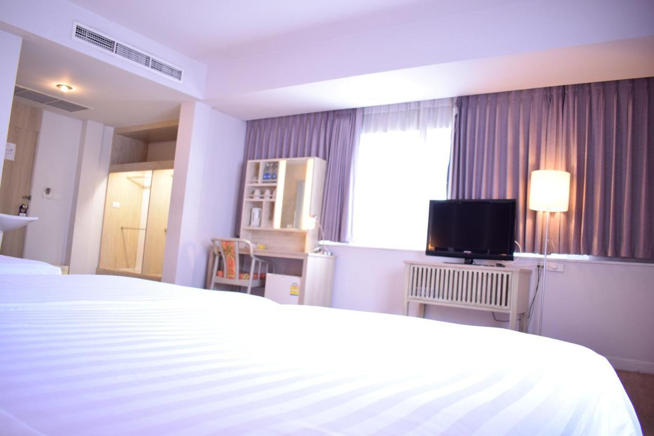 Trang Hotel, Bangkok
