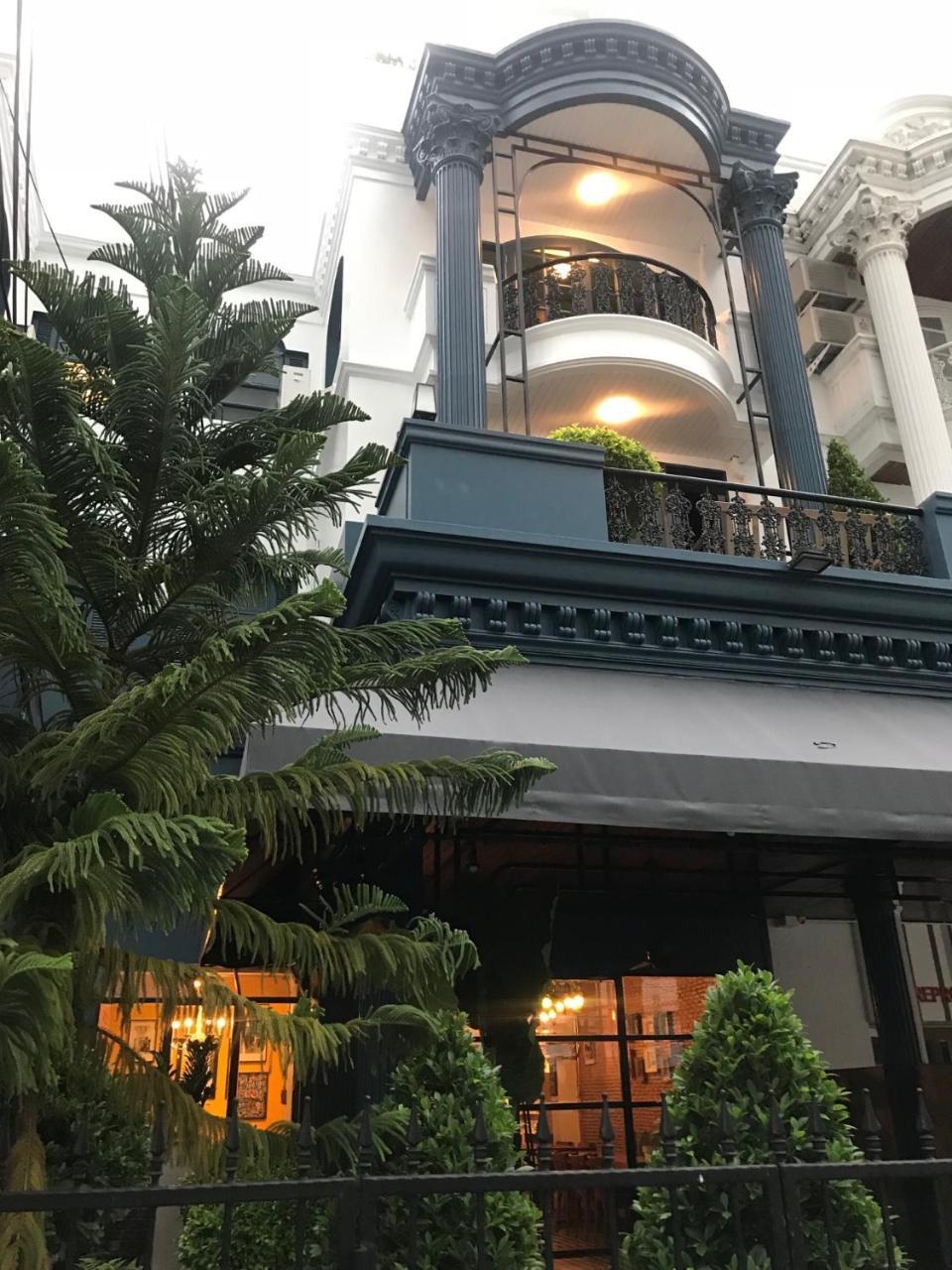 Nhà khách Voyage Boutique *