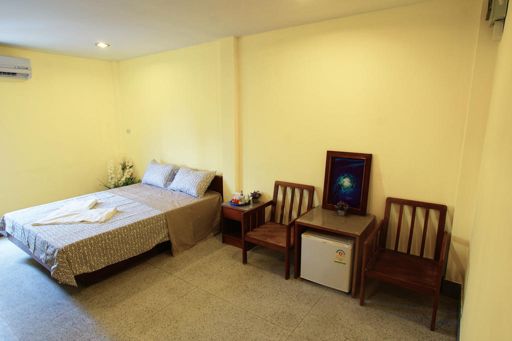 Khách sạn Sri Krungthep Bangkok