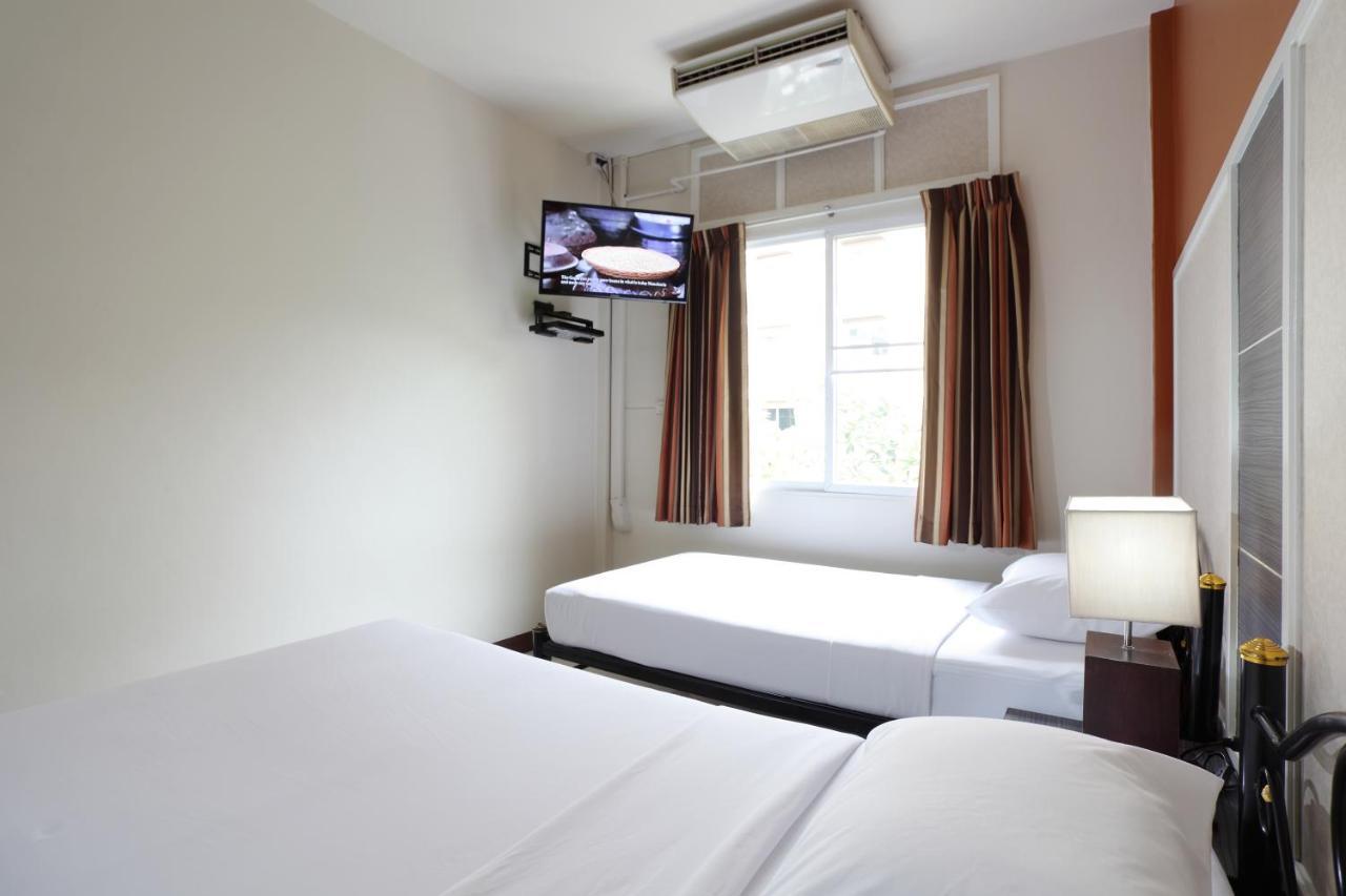 Rambuttri Village Plaza Mini-hôtel