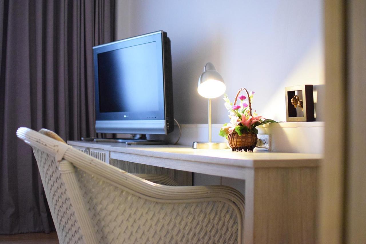 Trang Hotel, Bangkok