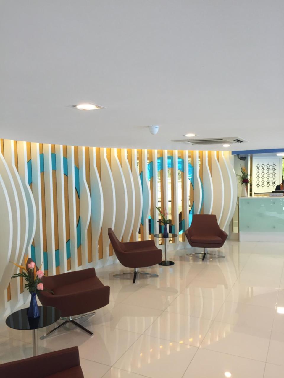 Khách sạn Grand Tower Sathorn 4*