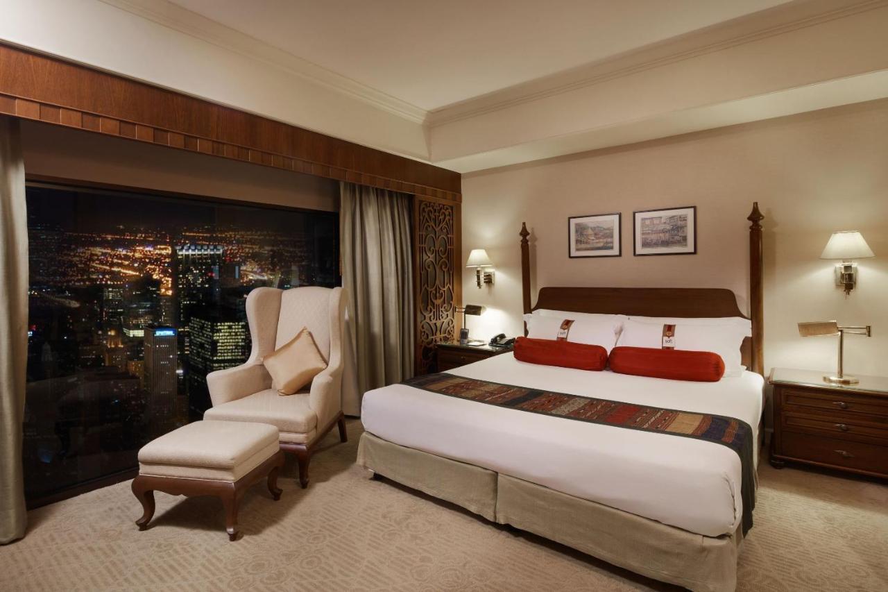 Khách sạn The Davis Bangkok