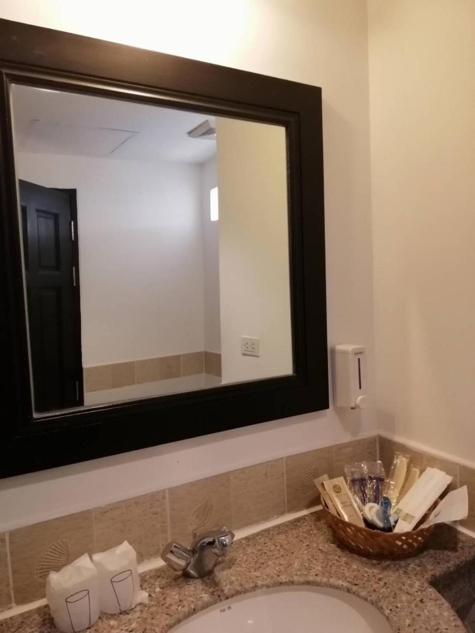 Siam Piman Khách sạn 4*
