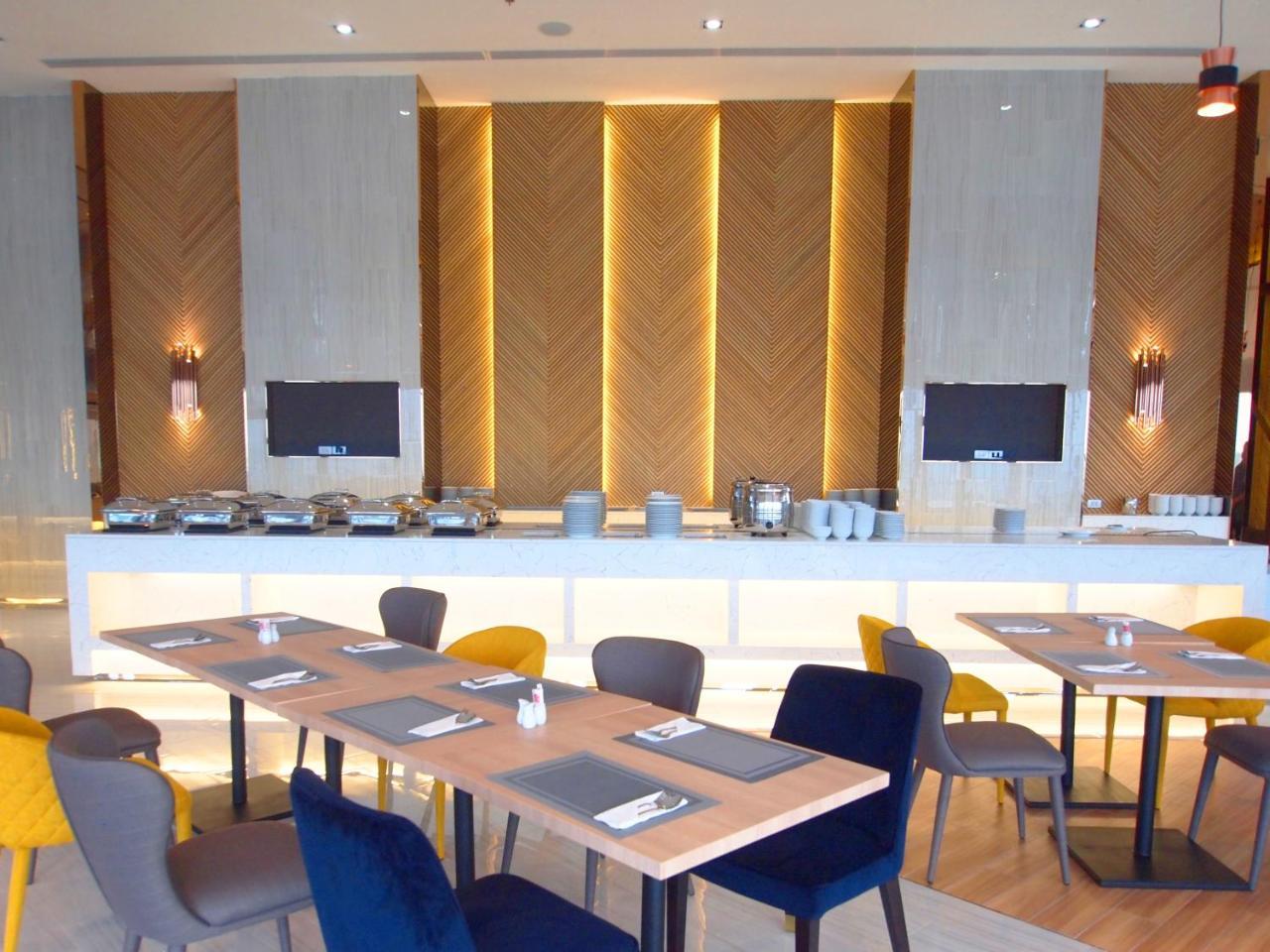 Hotell The Quarter Ari By Uhg