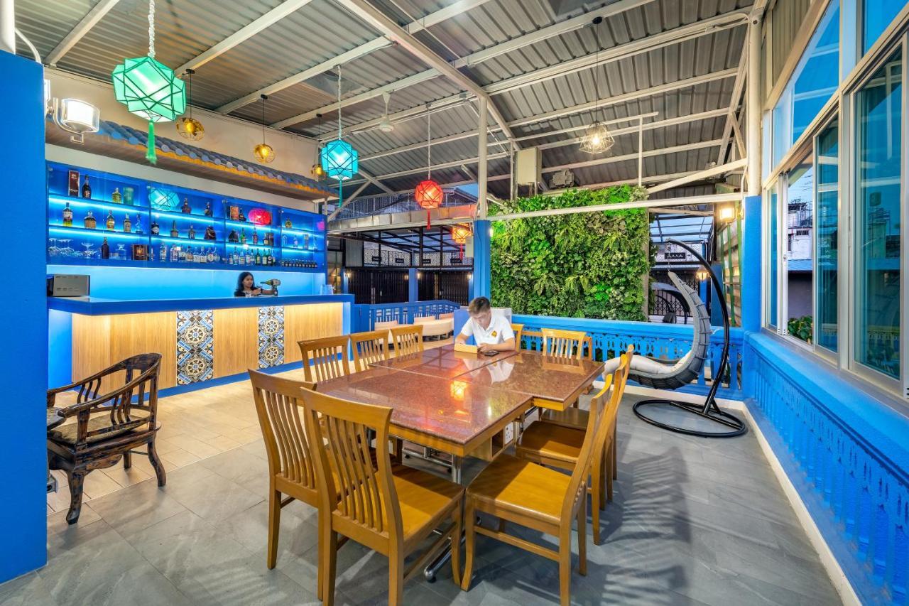 Ama Hostal Bangkok