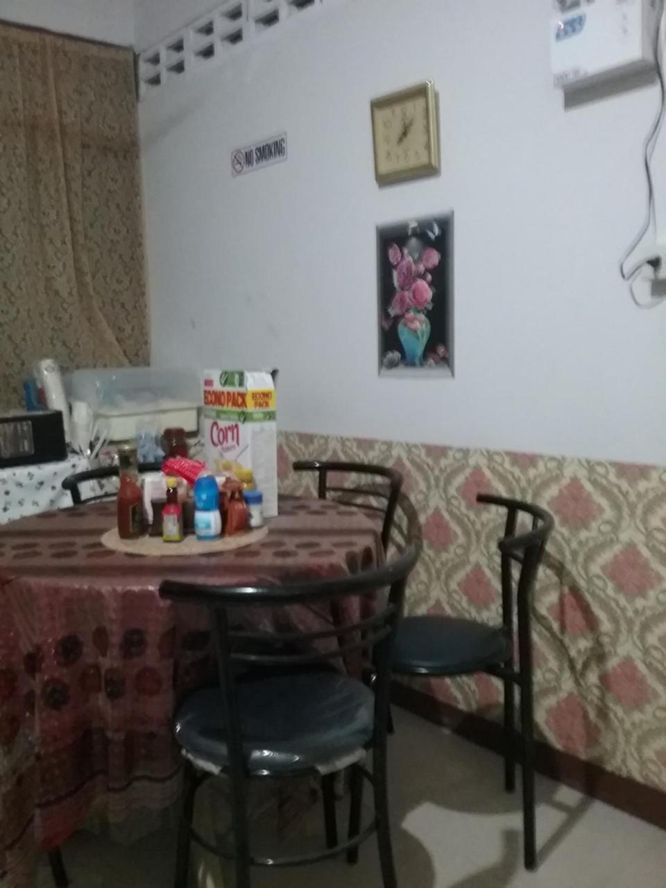 Danee Hostel *
