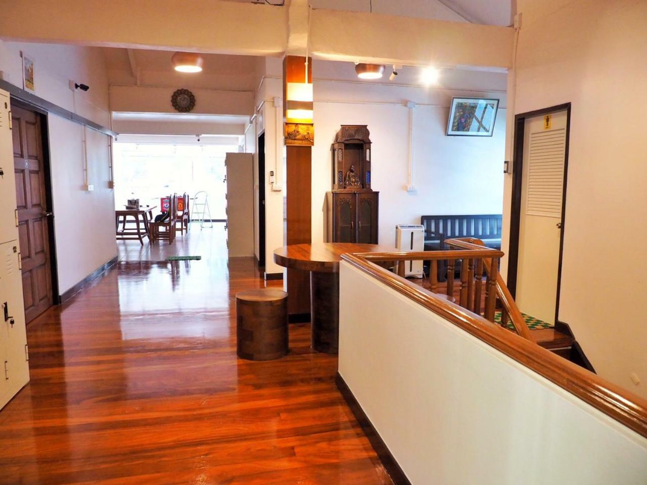 Hostel Esse Bangkok