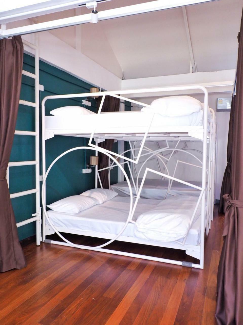 Hostel Esse