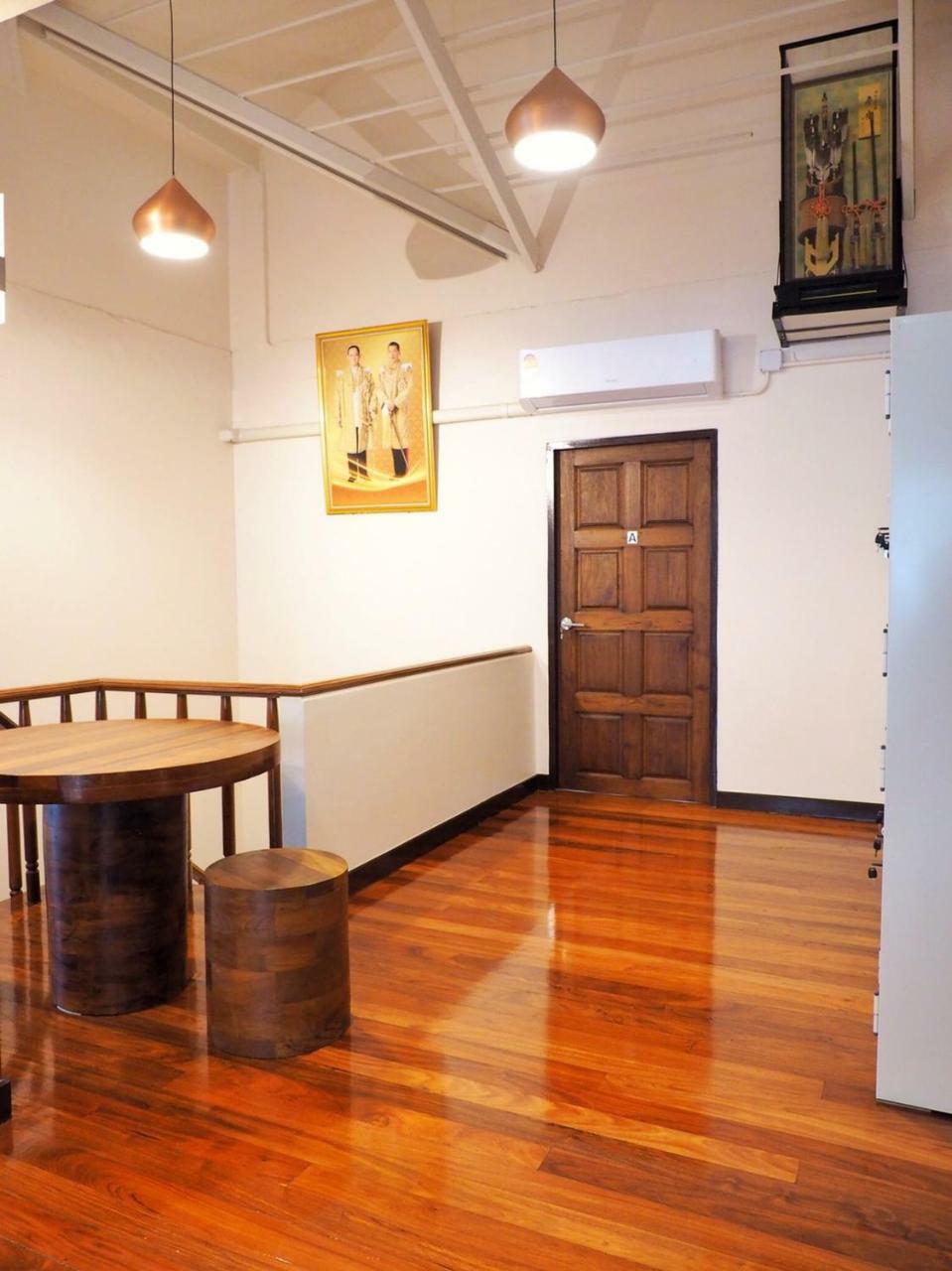 Hostel Esse Bangkok