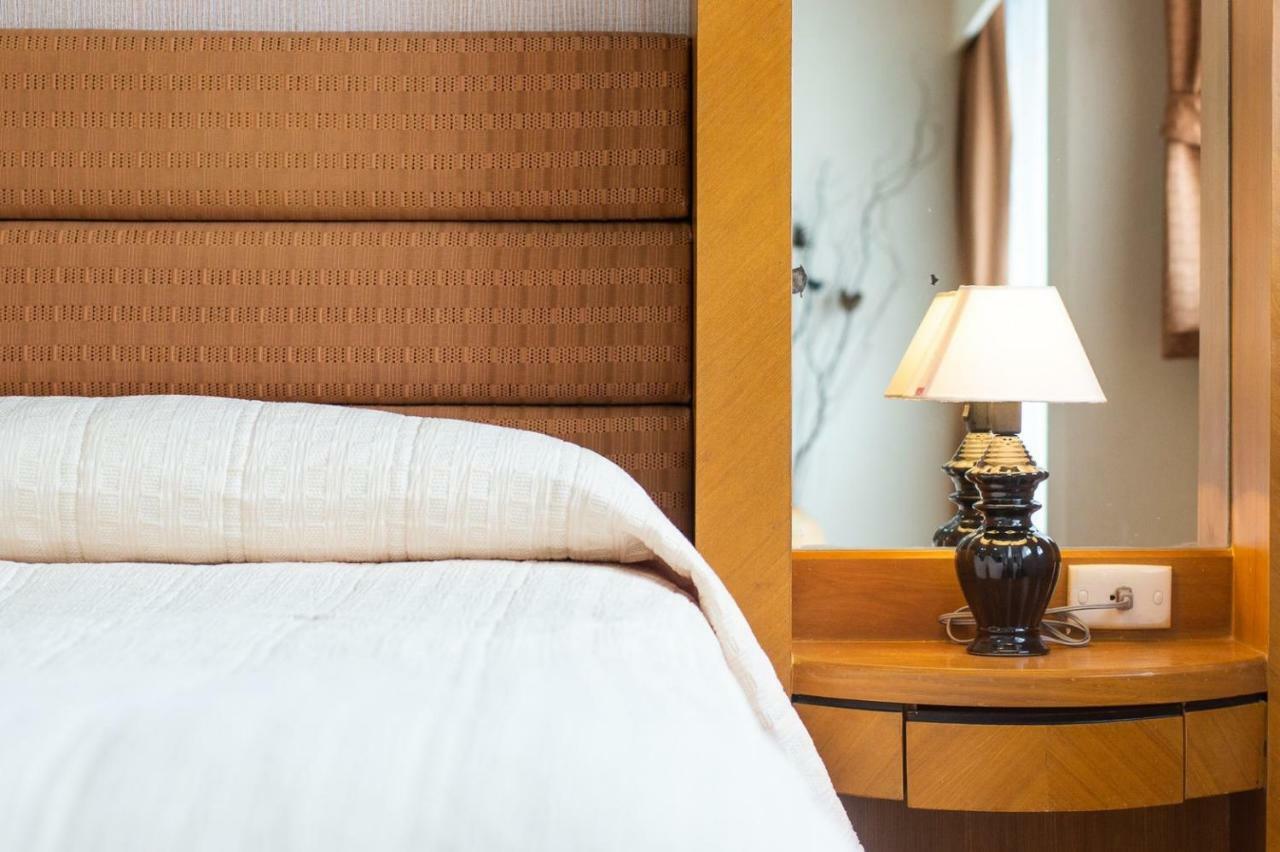 Roseate Ratchada Aparthotel 2*