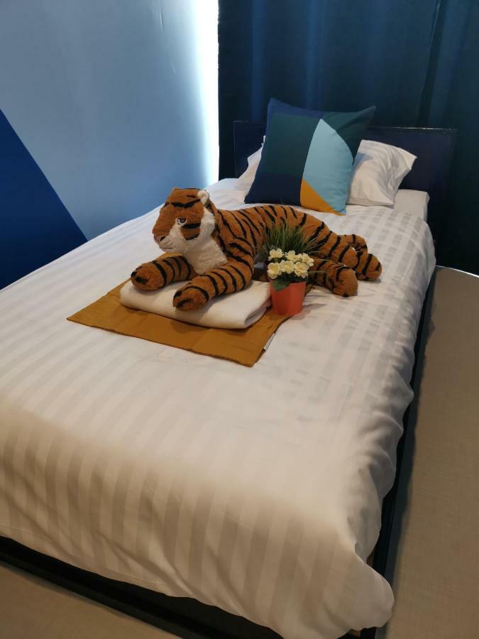 Apartment Tiga House
