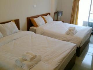 Rafael And Mansion - Sha Extra Certified nhà trọ Bangkok