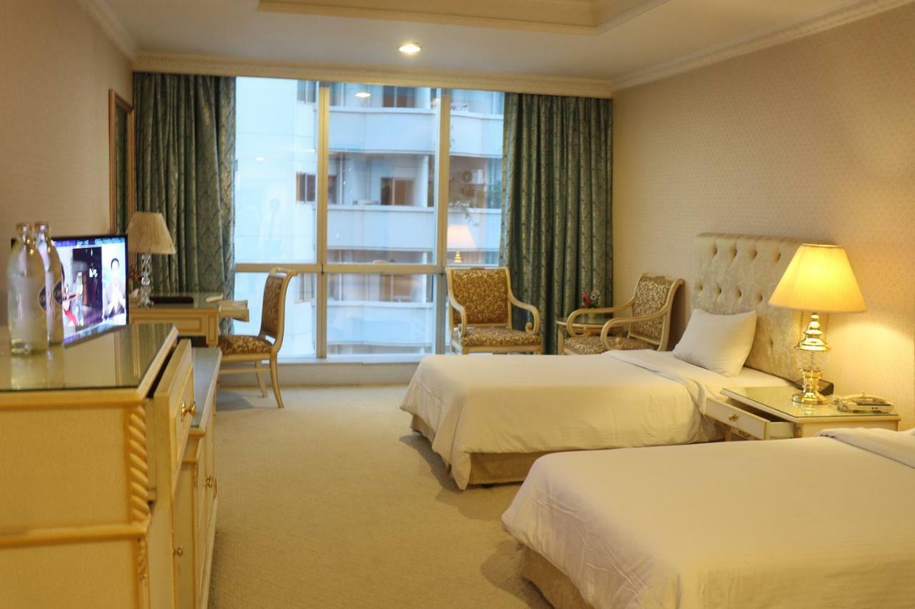 Adriatic Palace Bangkok