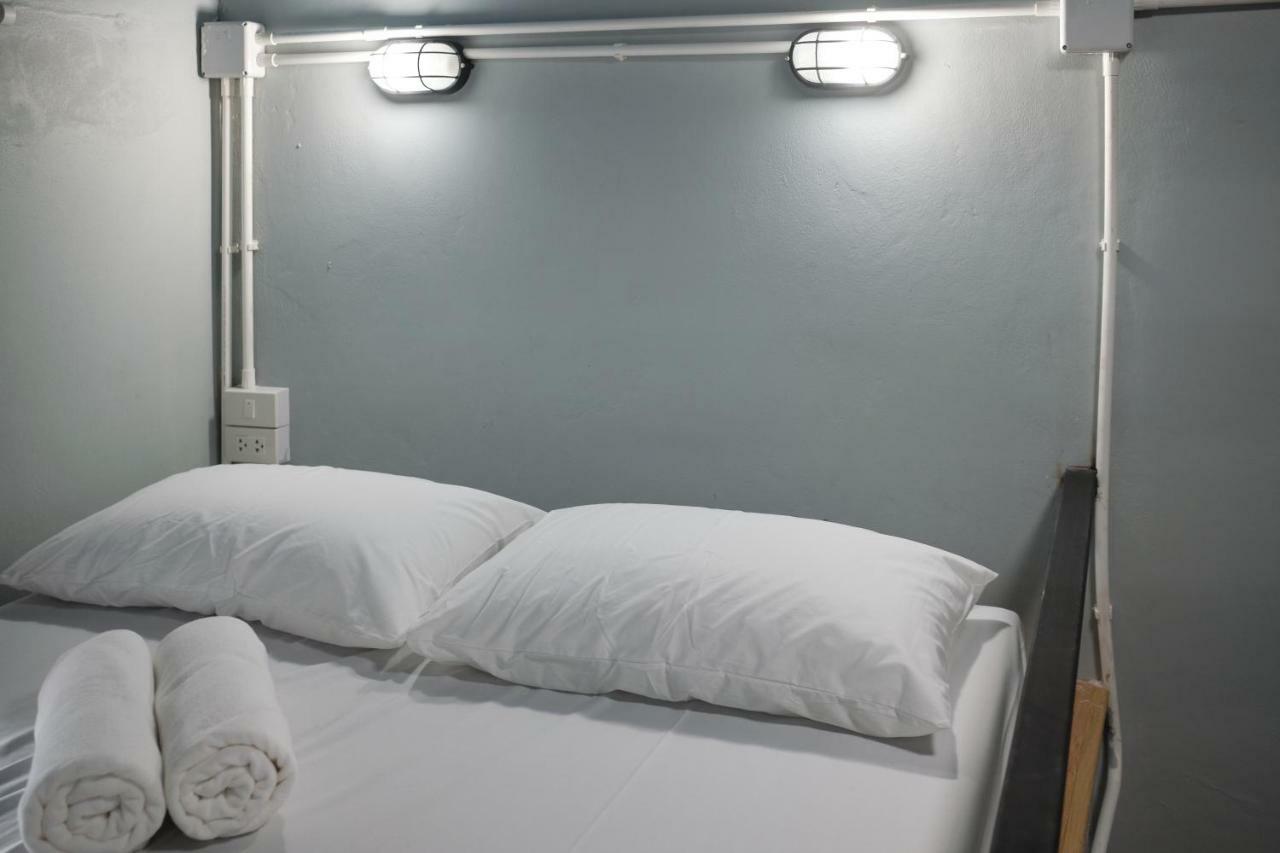 Private Hostal *