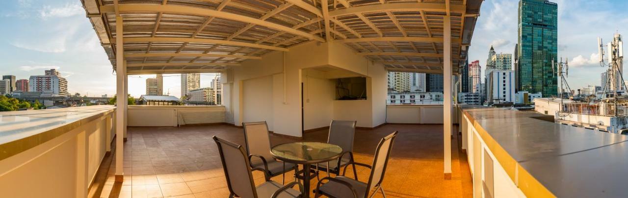 Khách sạn P18 Bangkok