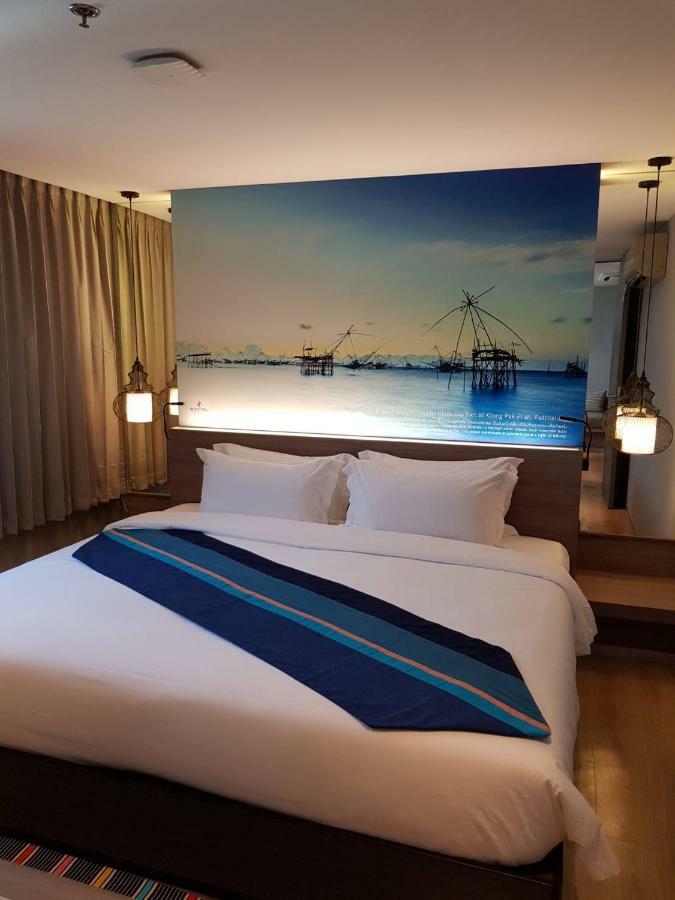 Hotel Bizotel Premier Hotel&residence 4*