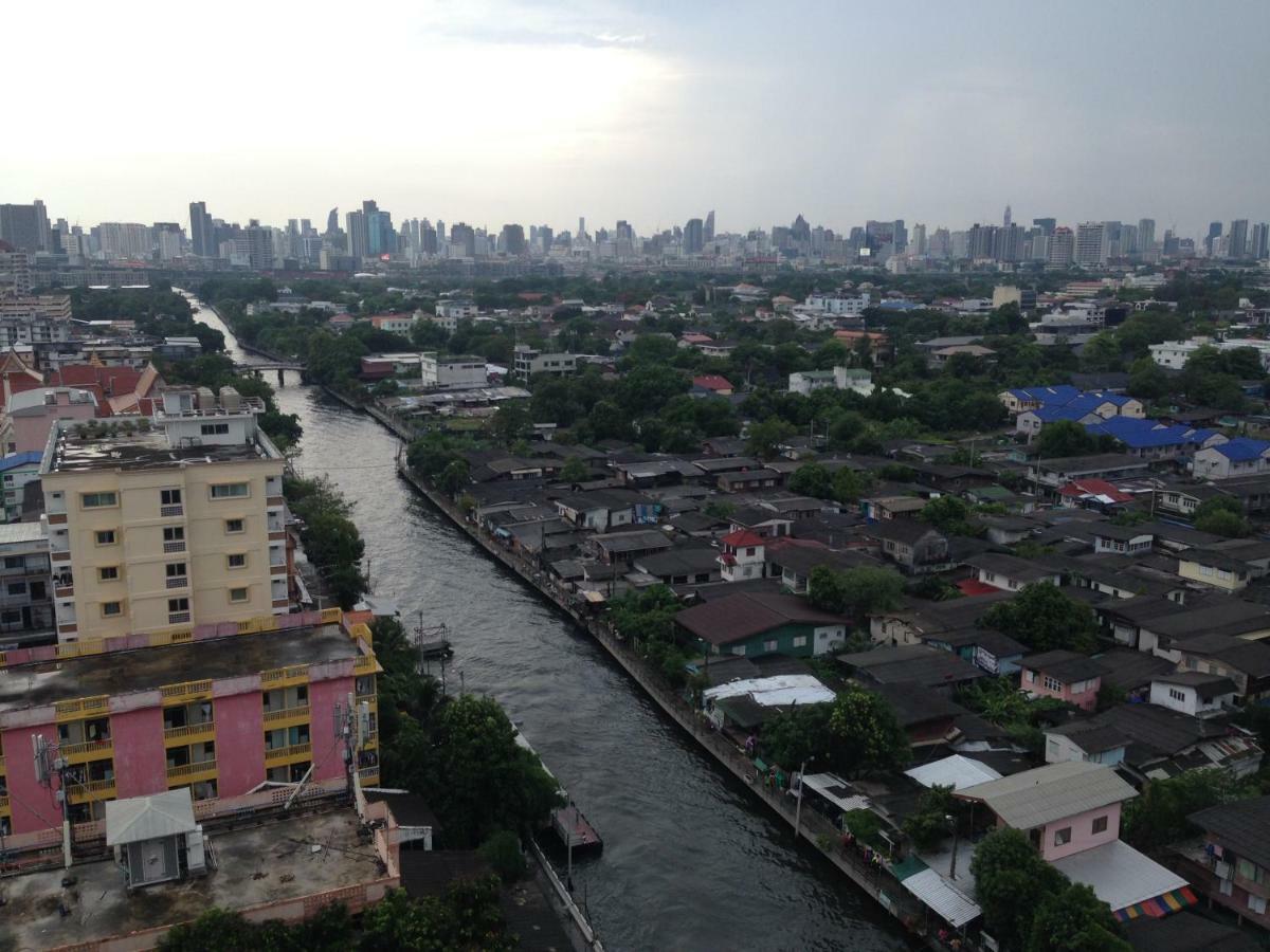 Witz Ramkhamhaeng Khách sạn 5*