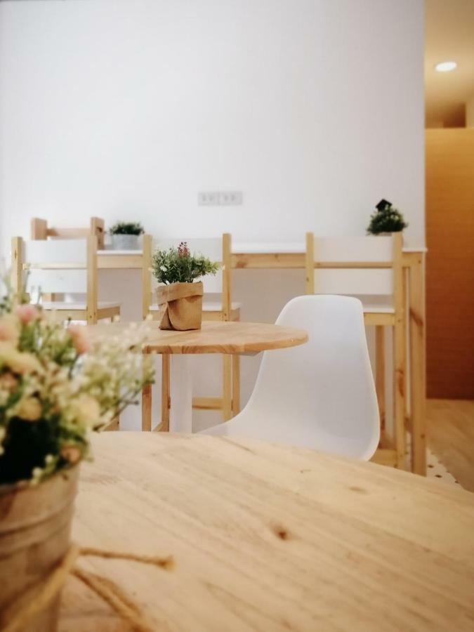 White House Albergue Bangkok