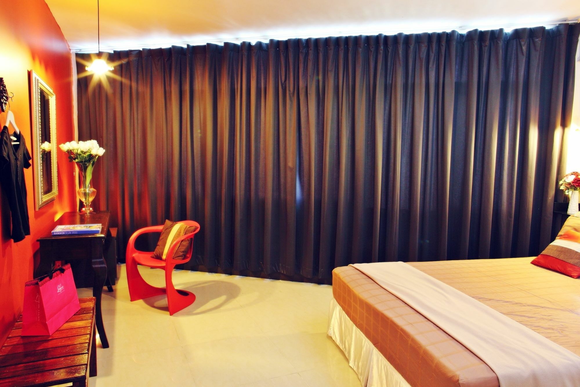 Link Corner Hostel Bangkok