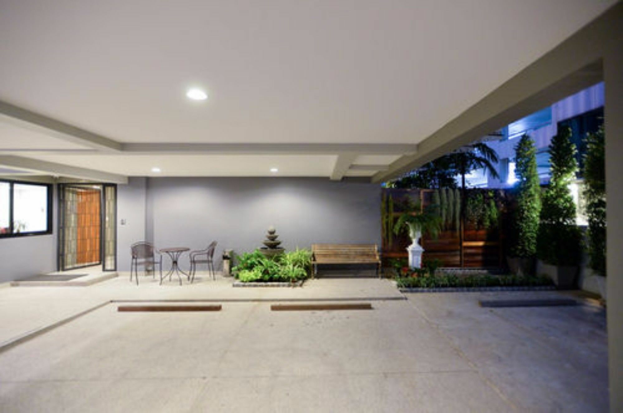 Apartment The Pad Silom Serviced *