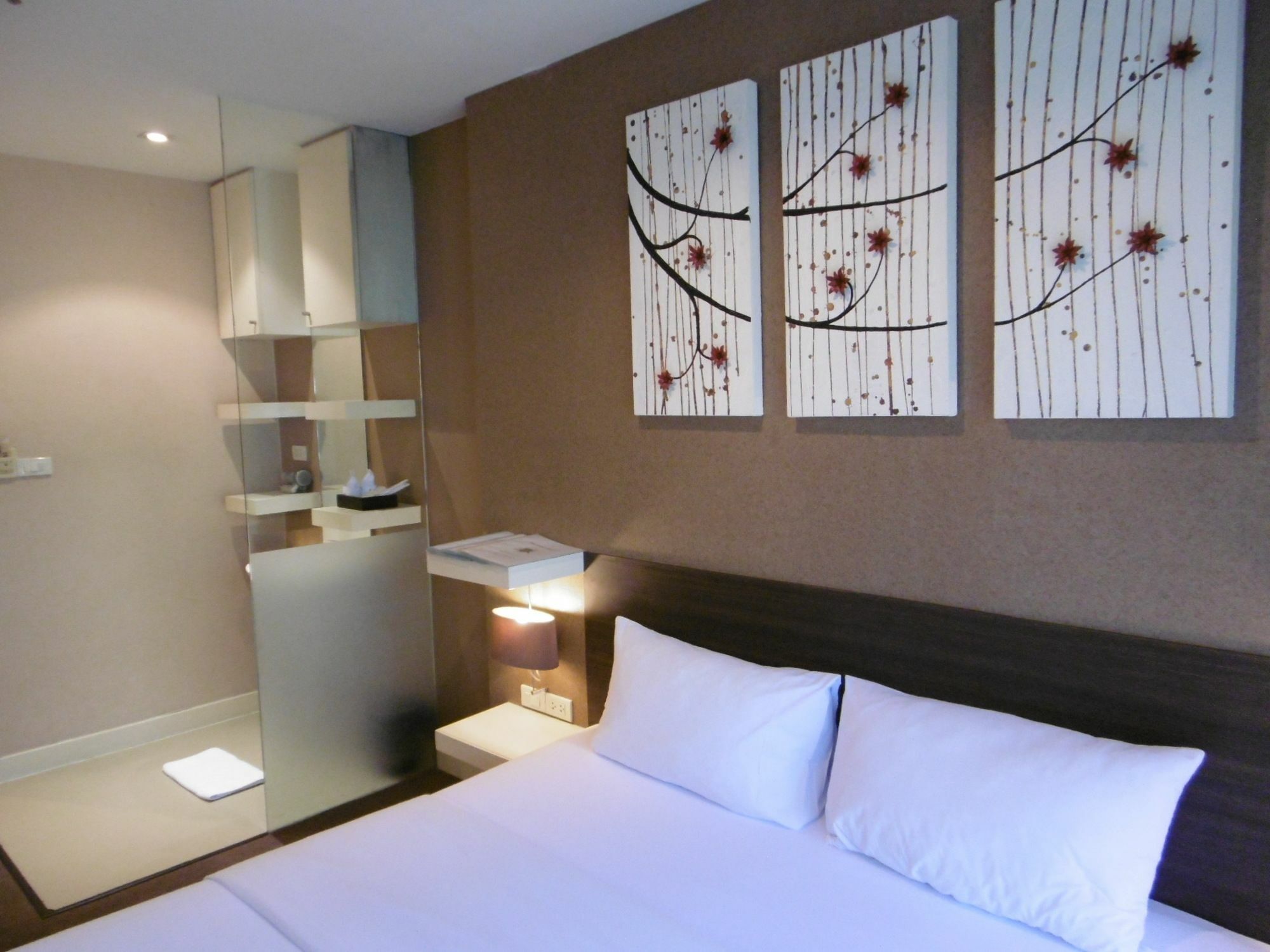Hotel The Bells Bangkok