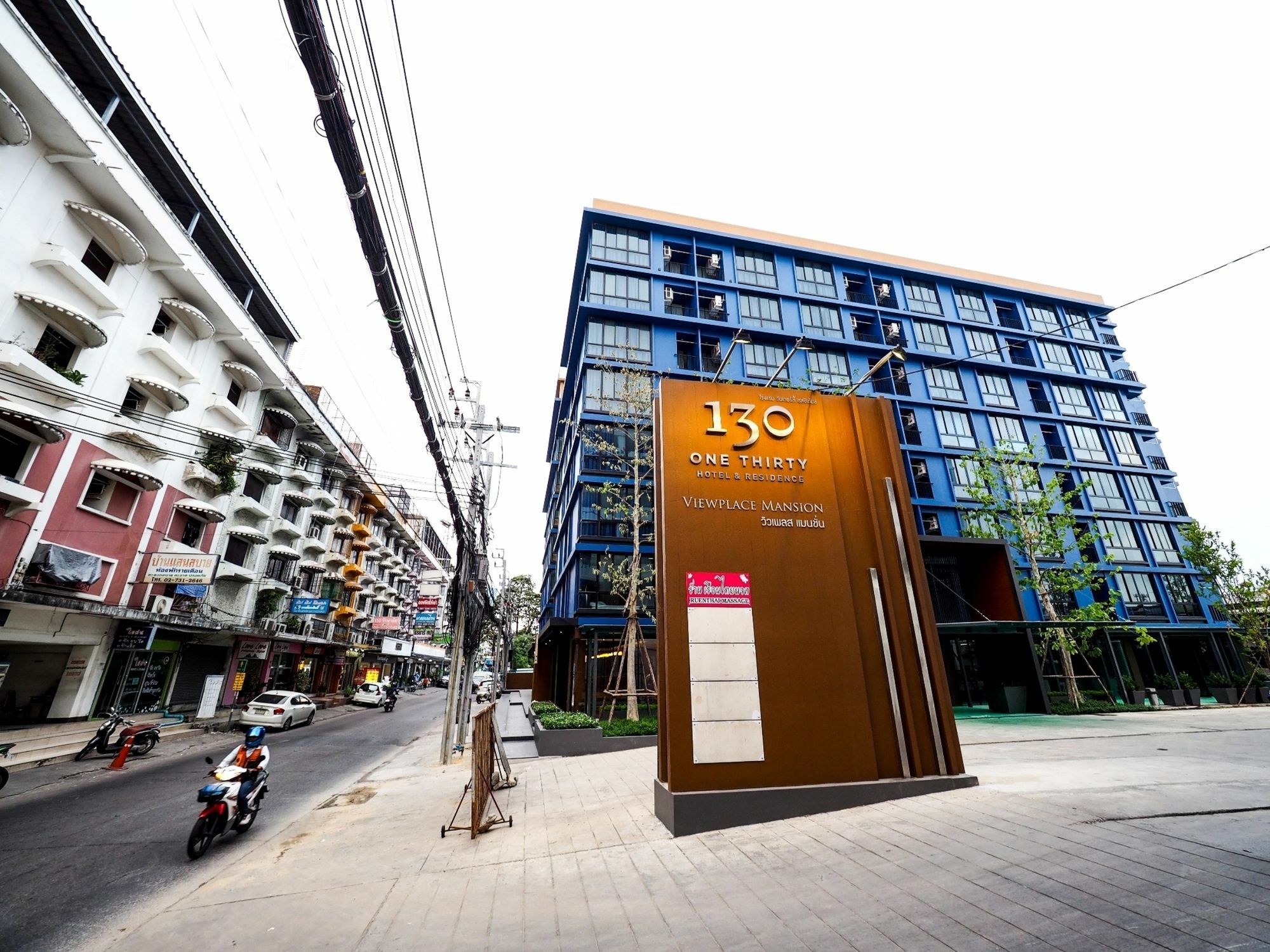 130 Hotel&residence Bangkok