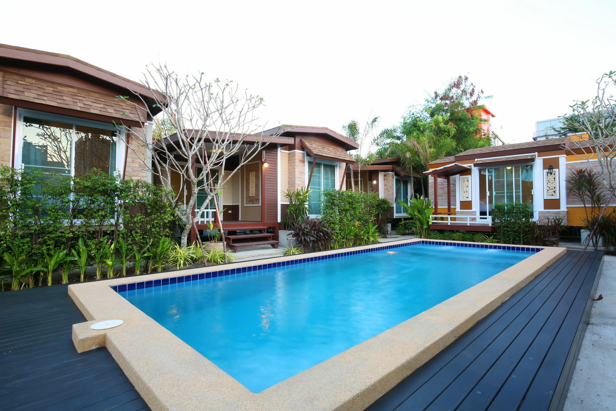Resor M - Bts Onnut 3*