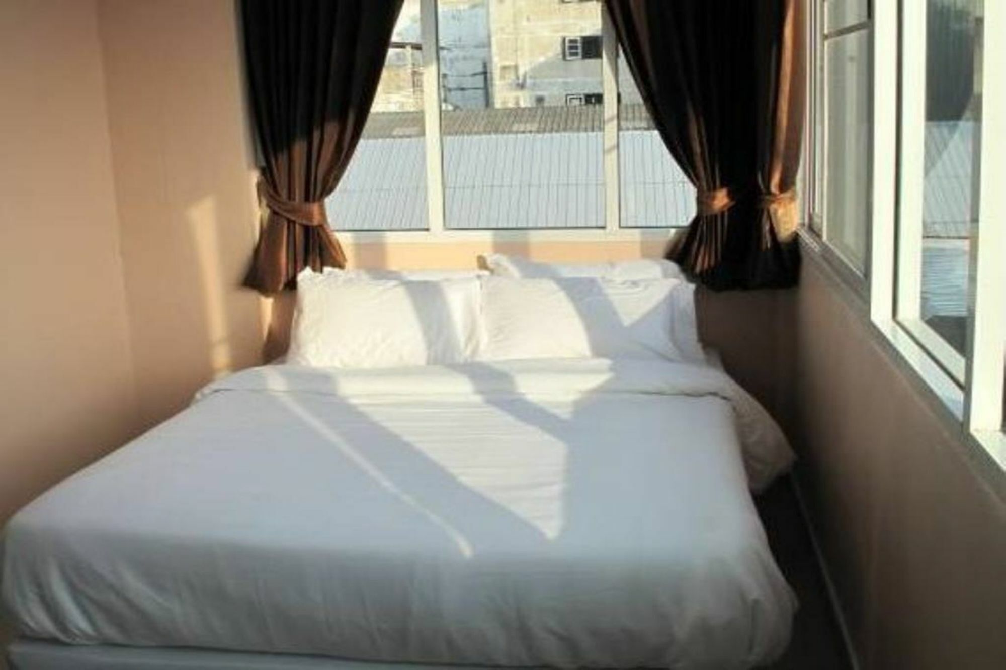 Pearl Serviced Apartment