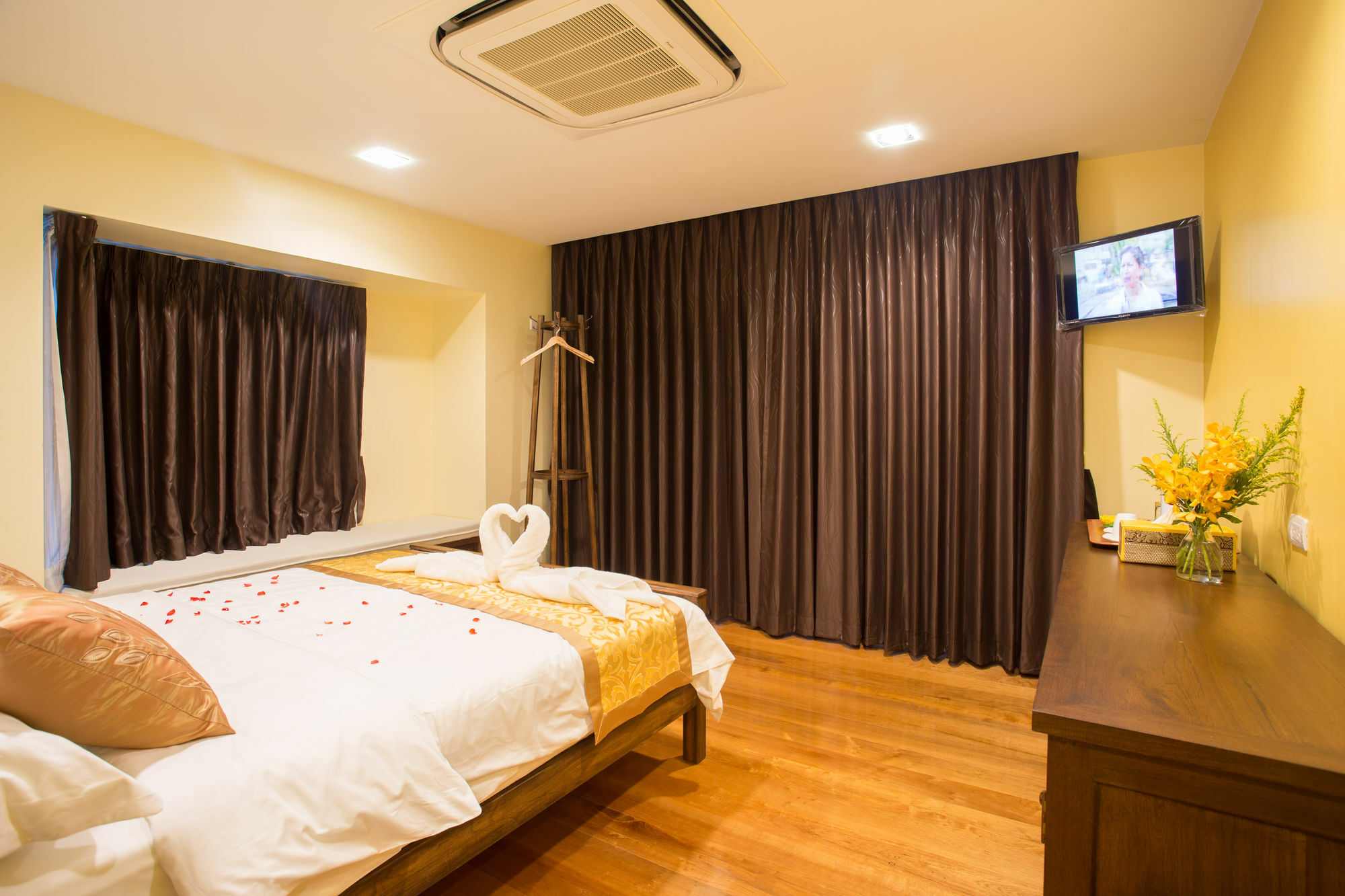 Nine Design Place Hotel 3*